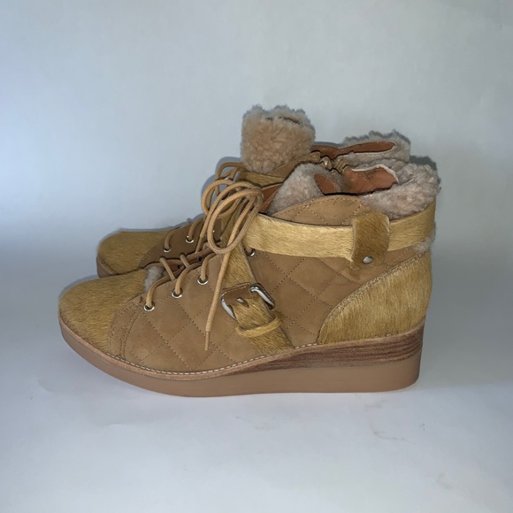 Unique Derek Lam 10 Crosby Calf Hair and Suede Ankle Booties Size 8.5 - Picture 4 of 10